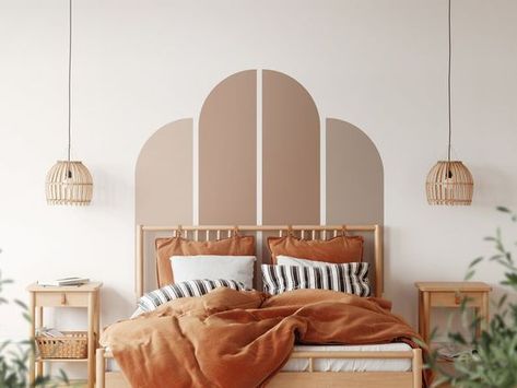 Wall Paint Headboard, Boho Bedroom Paint Colors Accent Wall, Paint Headboard On Wall, Adult Boho Bedroom Decor, Boho Adult Bedroom, Headboard Painting Ideas, Painted Wall Headboard, Arch Wall Paint, Painted Headboard On Wall