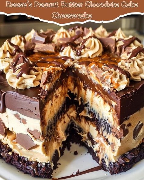 Reeses Cake Recipes, Reeces Cake, Fun Cheesecake Recipes, Cheesecake Delight, Reese's Chocolate, Gourmet Apples, Chocolate Peanut Butter Cheesecake, Banana Dessert Recipes, Chocolate And Peanut Butter