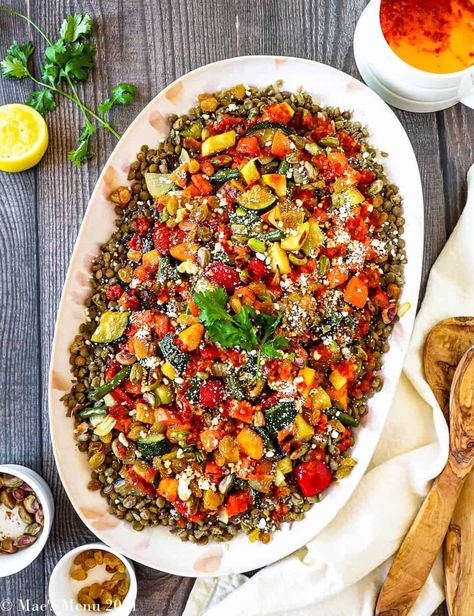 Moroccan Roasted Vegetable Salad is an incredible vegetarian dinner salad recipe. This lentil salad is sweet, spicy, nutty, and savory-- a flavorful salad recipe to enjoy any day of the year! Harissa Dressing, Meatless Dinners, Christmas Salad Recipes, Roasted Vegetable Salad, Roasted Vegetables Oven, Christmas Salads, Easy Vegetarian Dinner, Dairy Free Breakfasts, Dinner Salad