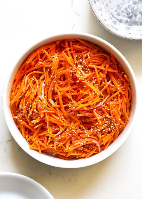 Spicy Korean Carrot Salad, Better than the One Trending on TikTok? - The Delicious Life Spicy Korean Carrot Salad, Carrot Rappe Recipe, Pickled Carrot Salad, Quick Carrot Recipes, Carrot Sesame Salad, Thai Carrot Salad, Korean Carrot Salad Recipe, Korean Pickled Carrots, Korean Vegetable Recipes