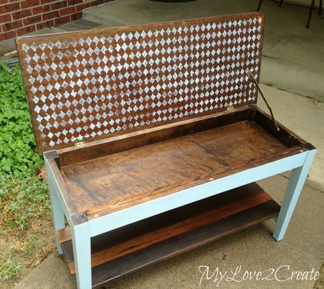 From My Love 2 CreateFrench Inspired Piano Bench Makeover Piano Bench Ideas, Piano Bench Makeover, Repurposed Pianos, Recycle Furniture, Piano Crafts, Bench Makeover, Piano Decor, Furniture Flips, Piano Bench