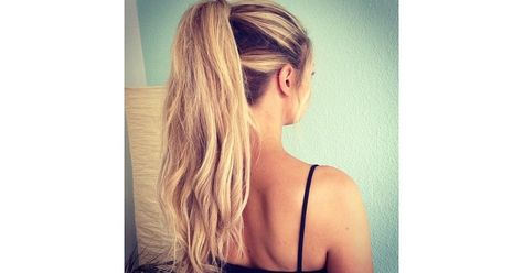 Pile her hair high on her head for a ponytail that's useful in keeping shorter bangs out of her eyes.    Source: Instagram user imogenfoxylocks Curly High Ponytail With Bangs, Hairstyles Ponytail High Pony, Hairstyles For Runners, High Ponytail With Bangs, Curly High Ponytail, Brunette With Lowlights, Ponytail With Bangs, Ponytail High, Ponytail Ideas