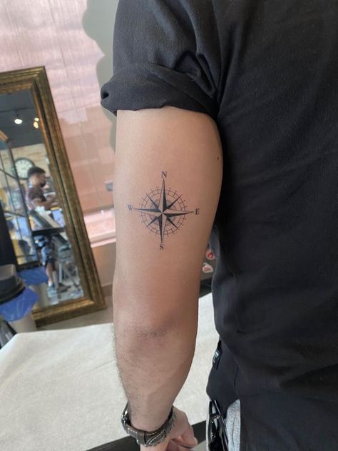 Find Your True North Tattoo, Men’s Simple Chest Tattoos, Compass Tatoos Men Arm, Men’s Compass Tattoo, Simple Compass Tattoo Men, Tricep Tattoo Men Simple, Compass Tattoo Arm, Rose Des Vents Tattoo, Men Compass Tattoo Ideas