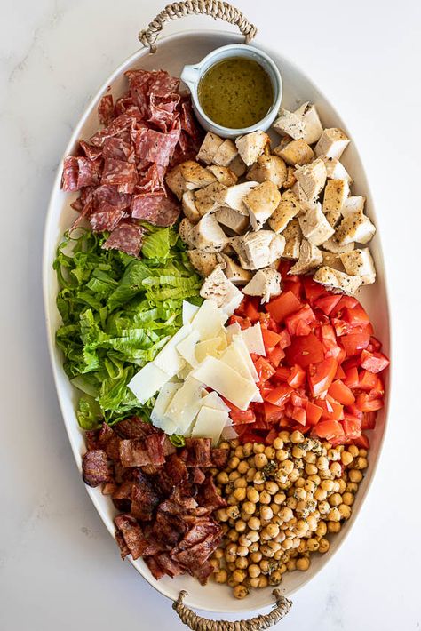 The Real Jennifer Aniston Salad - Simply Delicious Jennifer Aniston Cobb Salad Recipe, Jeniffer Aniston Salad, Famous Salads, Salad Salami, Friends Salad, Everything Salad, Jennifer Aniston Salad Recipe, Health Era, Italian Salad Dressing Homemade