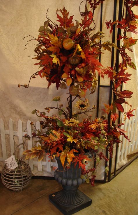 Fall topiary!  Pops out of the urn so it can be changed out for the season.  www.TheWhiteHare.com Fall Topiaries Diy, Fall Topiary Porches, Fall Topiary Ideas, Thanksgiving Topiary, Pumpkin Topiary Ideas, Autumn Topiary, Fall Topiary Diy, Fall Pumpkin Topiary, Fall Topiary