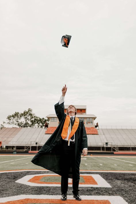 Graduation Photo For Men, Guys Senior Pictures Poses Cap And Gown, Cool Graduation Pictures For Guys, Boy Senior Cap And Gown Picture Ideas, Senior Picture Ideas Cap And Gown Guys, Grad Picture Ideas Boys, Graduation Cap And Gown Pictures Boys, Cap And Gown Guy Senior Pictures, High School Graduation Pictures For Men