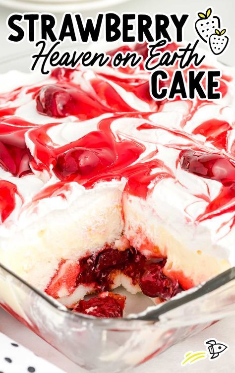 Heaven On Earth Strawberry Cake, Strawberry Pie Filling Cake, Strawberry Heaven On Earth Cake Recipe, Strawberry Cake With Vanilla Pudding, Heavenly Strawberry Cake, Fruit Food Recipes, Heaven On Earth Cake Strawberry, Strawberry Dream Whip Dessert, Cake With Pudding Layer