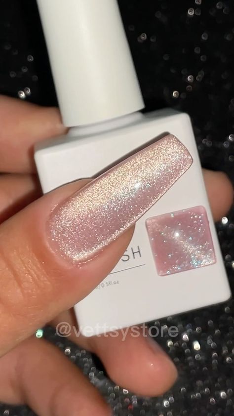 🔥RESTOCKED🔥Light pink cat eye gel over a nude base color. Seamaid Cat Eye Gel SC04, the HOTTEST cat eye gel now!😎 🛍Seamaid Cat Eye… | Instagram Elegant Nails Cat Eye, Cat Eye Sparkle Nails, Sparkle Cat Eye Nails, Light Color Cat Eye Nails, At Eye Nails, Opal Valentines Nails, Cat Eye Sns Nails, Light Pink Magnetic Nails, Nude Cats Eye Nails