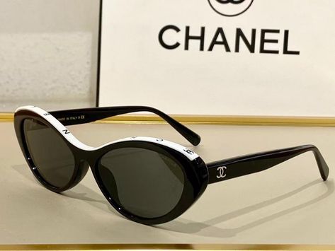 Buccellati Jewelry, Pretty Sunglasses, Elegant Sunglasses, Classy Glasses, Chanel Glasses, Trendy Glasses, Cute Sunglasses, Fashion Eye Glasses, Stylish Glasses