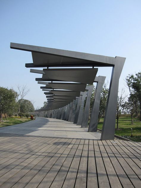 Hangzhou New CBD Waterfront Park | Hangzhou China | KI Studio  #structure #trellis #china #walkway Walkway Design Architecture, Pedestrian Walkway Design, Covered Walkway Architecture, Walkway Canopy, Pergola Architecture, Park Design Ideas, Landscape Pergola, Waterfront Design, Canopy Structure