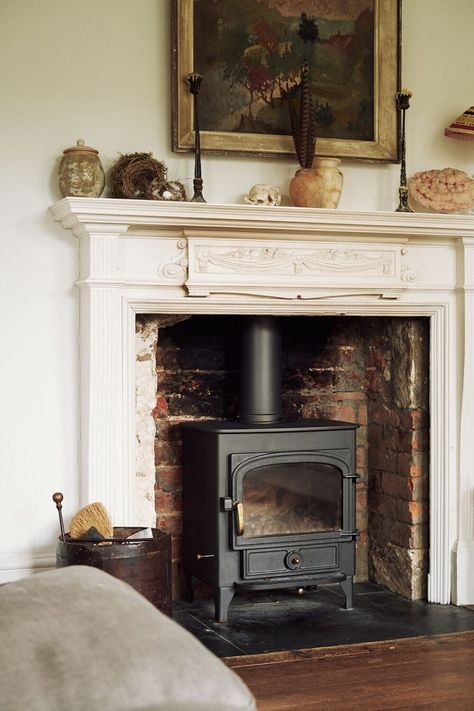 Oak mantle