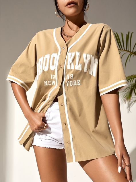 Baseball Shirt Outfit, Baseball Jersey Outfit, Outfits Con Camisa, Baseball Fashion, Fitness Wear Outfits, Half Shirts, Baseball Outfit, Half Sleeve Shirts, Jersey Outfit