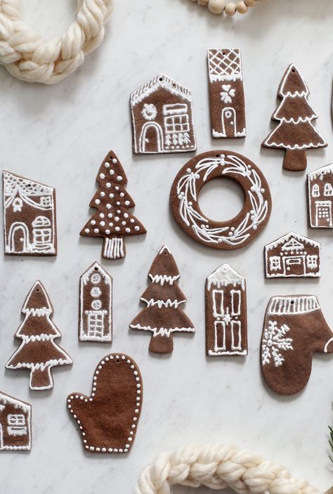 Learn how to make gingerbread salt dough ornaments with this simple recipe! Handmade Salt Dough Ornaments, Salt Dough Ornaments Gingerbread, Salt Dough Recipe Christmas, Diy Christmas Ornaments Salt Dough, Decorating Salt Dough Ornaments, Christmas Crafts Saltdough, Salt Dough Snowflake Ornaments, Salt Dough Decorations Christmas, Salt Dough House