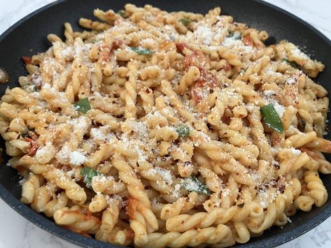 Gemelli Pasta Recipes, Gemelli Pasta, Creamed Onions, Creamy Tomato Sauce, Pasta Ingredients, Small Pasta, Pasta Recipe, Cream Sauce, Melted Cheese