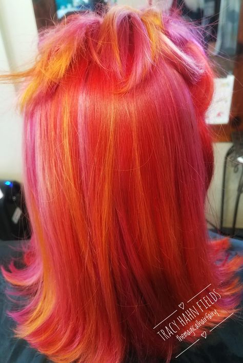 Vivid color Orange And Pink Wigs, Pink Red And Orange Hair, Dark Pink And Orange Hair, Orange And Magenta Hair, Ginger N Pink Hair, Red Orange Purple Hair, Pink Red Orange Hair, Pink And Orange Hair Black Women, Orangey Pink Hair