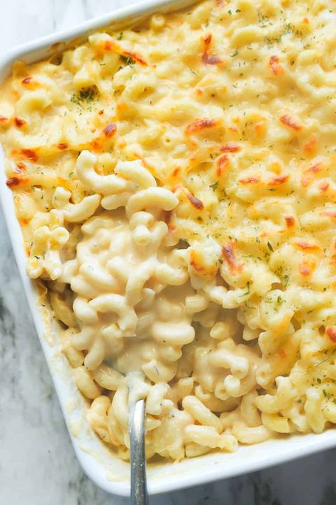 Smoked Gouda Mac and Cheese - Immaculate Bites Smoked Gouda Mac And Cheese, Gouda Mac And Cheese, Classic Mac And Cheese, Spice Mix Recipes, Creamy Mac And Cheese, Homemade Condiments, Smoked Gouda, Gouda Cheese, Cookout Food