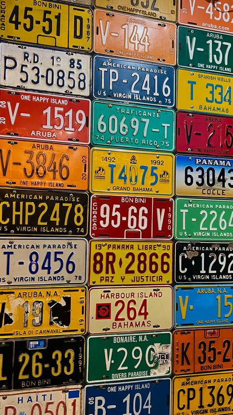 License Plate Backsplash, License Plate Wallpaper, Old License Plate Ideas, License Plate Wall Decor, License Plate Decor, License Plate Wall, Best Man Caves, Future Photography, Cool License Plates