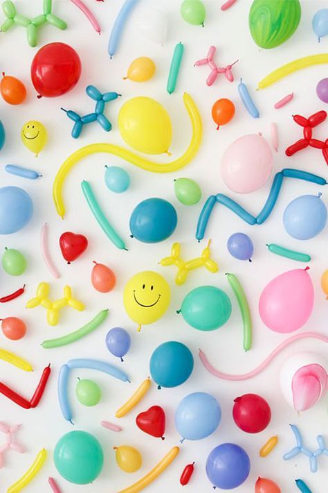 6a017ee61f5ba3970d01b8d20ace2f970c-pi 500×750 pixel Pastel Cupcakes, Birthday Wallpaper, Oh Happy Day, Festa Party, Balloon Wall, Balloon Diy, Balloon Art, Diy Party, Party Balloons