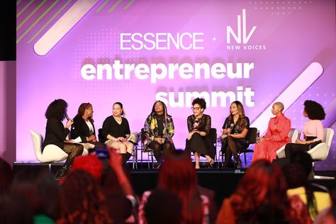 Beauty Business Inspiration, Black Women Leadership, Black Women Mentorship, Black Women Panel Discussion, Black Woman Giving Presentation, Black Female Business Owner Aesthetic, Black Networking Event, Black Women Business Owners, Motivational Speaker Black Woman