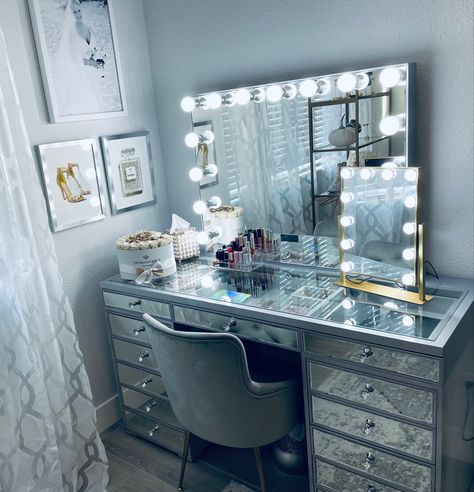 Girl Apartment Decor, Beauty Room Vanity, Mirrored Vanity, Glamourous Bedroom, Luxury Room Bedroom, Gray Vanity, Beauty Room Design, Future Apartment Decor, Bedroom Vanity