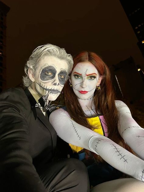 Tim Burton Halloween Costumes Couples, Sally And Jack Skellington Costume, Skeleton Couple Costume Makeup, Jack And Sally Makeup Halloween, Sally And Jack Costume Couple, Jack Sally And Zero Costumes, Nightmare Before Christmas Couple Costume, Jack Y Sally Disfraz, Corpse Bride Costume Couple