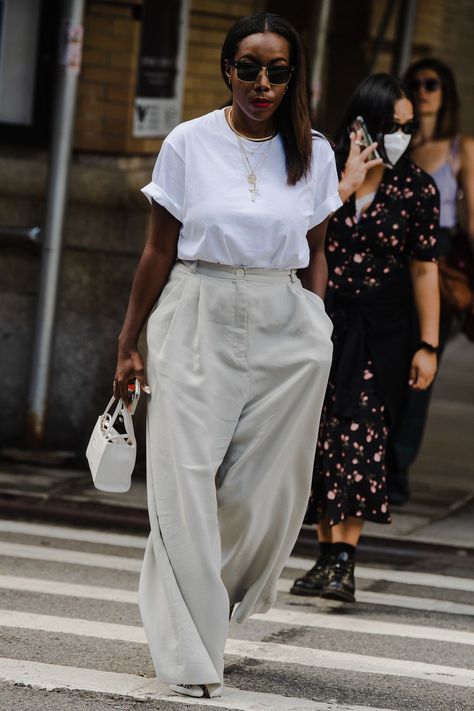 Date Night Looks, Minimalist Moda, Casual Chic Outfits, Chic Summer Outfits, Looks Street Style, Classy Casual Outfits, Street Style Trends, Classy Casual, Casual Chic Outfit