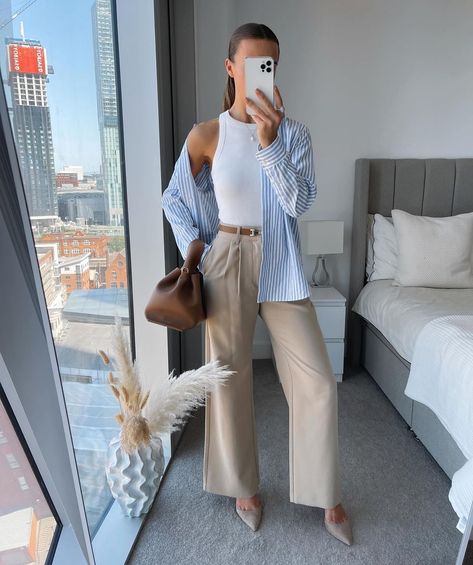 Emma Hothersall 🤍 | save for workwear inspo this spring 🤍🫶🏽✨ hope you’re having a lovely week ☺️ | Instagram Legal Professional Outfits, Work Outfits Women Corporate, Business Professional Outfits For Women Summer, Spring Corporate Work Outfits, Corporate Basics, Summer Workwear Women, Summer Professional Outfit Work Attire, Summer Business Professional Outfits, Corporate Work Outfits Women