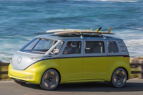 People Are Crazy for the New VW Bus: Here’s Why | GearJunkie Vw Buzz, Beach Foto, T3 Vw, Mobil Futuristik, Kdf Wagen, Van Vw, Electric Van, Vw Group, Autonomous Vehicle