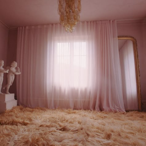 Pink Monochromatic Room, Getting Ready Room, Monochromatic Room, Pink Room, Room Aesthetic, Room Inspiration Bedroom, House Inspo, Dream Room, New Room