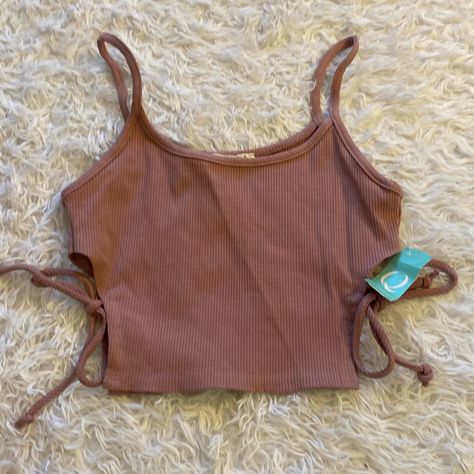 Adorable Crop Top With Adjustable Ties On The Sides Nwt 91% Polyester 9% Spandex Offers Welcome! Bundle & Save! Thank You For Stopping By! Hundreds Of Items Still To List! Please Come Again! Sheer Crop Top, Leather Bustier, Black Y2k, Earthy Outfits, Nike Air Max Tn, Tie Crop Top, Workout Crop Top, Bow Detail Dress, Striped Crop Top