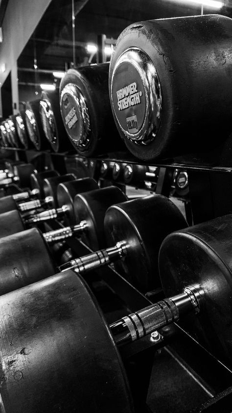 Gym Wallpaper Hd, Garage Workout, Small Home Gym Ideas, Gym Motivation Wallpaper, Build Your Own Home, Home Gym Ideas, Small Home Gym, Workout Pics, Gym Photography