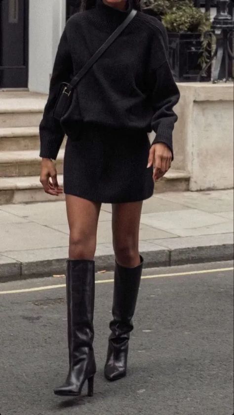 Fall Outfit With Boots, Black Boots Outfit, Look Retro, Paris Mode, 2024 Outfits, Outfit Chic, Fall Inspo, Mode Inspo, Fall Winter 2024