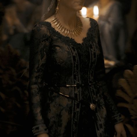 Farah Dowling Aesthetic, Rhaenys Targaryen Aesthetic, Rhaenys Targaryen, Eve Best, Dragon Icon, Dragon Queen, Targaryen Aesthetic, Iron Throne, House Of The Dragon