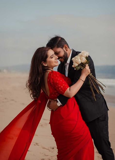 Anniversary Photoshoot Ideas Outfits, Bride In Red Lehenga, Anniversary Photography Poses, Rings Models, Pre Wedding Photoshoot Beach, Pre Wedding Photoshoot Props, Pre Wedding Photoshoot Outfit, Indian Wedding Photography Couples, Engagement Photography Poses