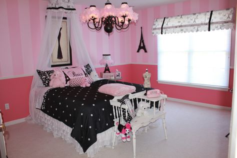 Poodles and Paris room Paris Room Ideas, Paris Bedroom Aesthetic, Paris Girls Bedroom, Bedroom Parisian, Leopard Room, Bedroom Sets Furniture Queen, 2000s Room, 2023 Bedroom, Parisian Bedroom