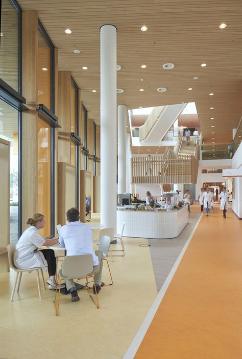 Healthcare Interior Design, Princess Máxima, Hospital Architecture, Lobby Interior Design, Healthcare Architecture, Children Hospital, Hospital Interior, Lobby Interior, Hospital Interior Design