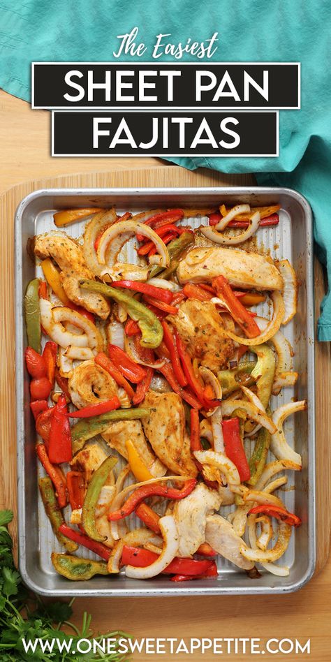 Sheet Pan Chicken Fajitas Sizzling Fajitas, Sheet Pan Chicken Fajitas, Chicken Fajitas Recipe, Baked Chicken Fajitas, Homemade Fajita Seasoning, Fajitas Recipe, Chicken Fajita Recipe, Pan Chicken Fajitas, Sheet Pan Chicken