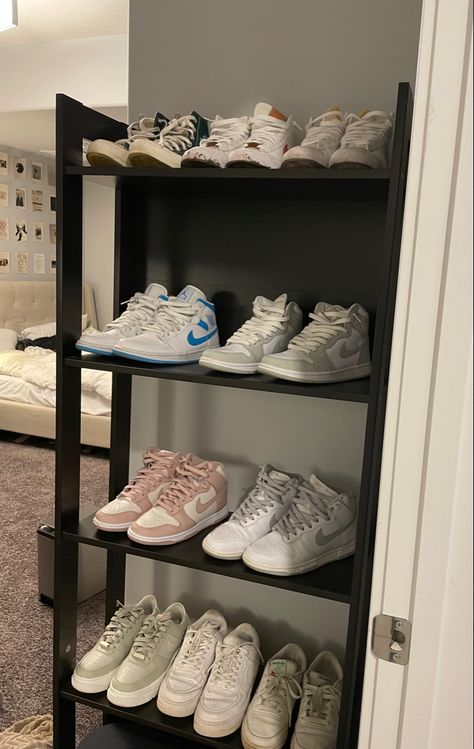 #jordans #dunks #nike Sneakers Collection Aesthetic, Sneaker Collection Aesthetic, Jordans Dunks, Vision Board Photos, 2024 Year, Pretty Shoes Sneakers, Retro Room, All Nike Shoes, Dunks Nike