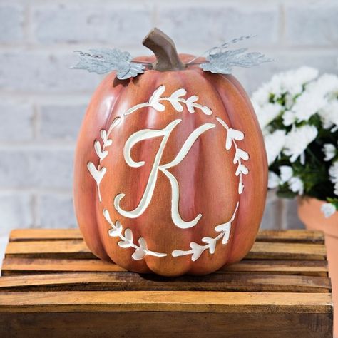 Monogram Pumpkin, Types Of Pumpkins, Creative Pumpkin Carving, Pumpkin Monogram, Rustic Orange, Days To Christmas, Fall Orange, Pumpkin Carvings Stencils, Creative Pumpkins