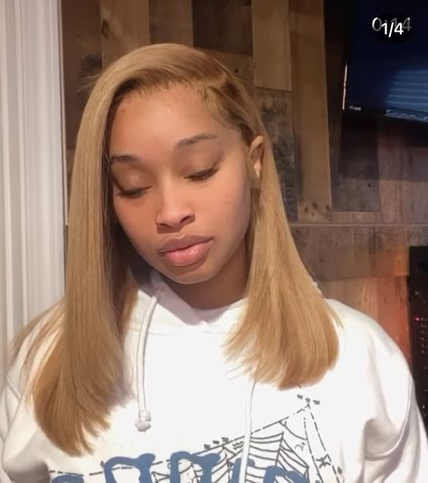 Honey Blonde With Dark Roots Black Women, Honey Blonde Bob Wig Black Women, Silk Press Colored Hair, Honey Blonde Hair Bob, Golden Blonde Hair Black Women, Blonde Hair Black Women Natural, Short Honey Blonde Hair, Honey Blonde Bob, Blonde Natural Hair