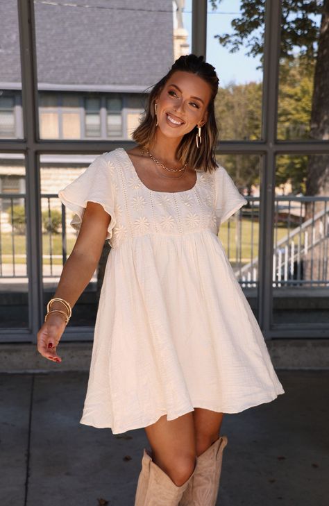 Southern Grace Dress by together White Dress With Boots, Western Formal Dresses, Cute Dresses For Church, Short Fall Dresses, Fall Photo Shoot Outfits, Lane 201, Grace Dress, Southern Grace, Southern Fashion