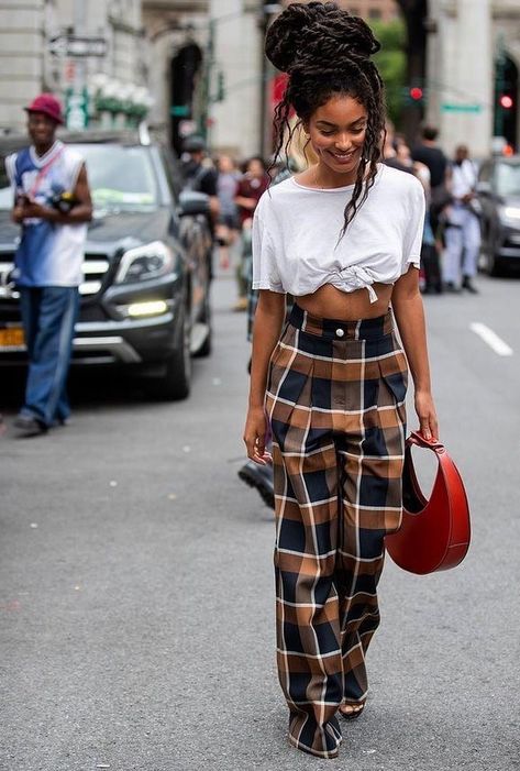 Sharon Alexie, Look Hip Hop, Looks Hip Hop, Street Style New York, Nyfw Street Style, Trending Fashion Outfits, Fashion People, Basic Outfits, Looks Style