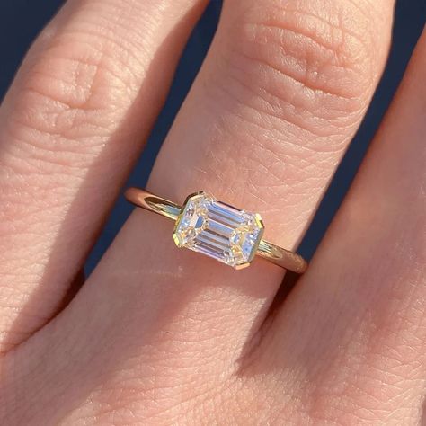 East West Emerald Cut Moissanite Solitaire Ring, 14K Solid Yellow Gold One Diamond Ring, Wedding Ring, Proposal Ring, Birthday Gift For Her, East West Emerald Cut Moissanite Engagement Ring, Half Bezel Set Solitaire Wedding Ring, Anniversary Gift, 14k Solid Gold Bridal Ring. ✤Material Details✤ ⇒Base Metal: Sterling Silver ⇒Metal Purity: 925 ⇒Stamping: S925 ⇒Plating Option: White Gold, Yellow Gold, Rose Gold ✤Center Diamond Details✤ ⇒Type of Diamond: Moissanite/Cubic Zirconia ⇒Size: 7.50x5.50 mm Half Bezel Setting, Yellow Gold Solitaire Ring, Half Bezel, Moissanite Solitaire Ring, Yellow Gold Solitaire, Emerald Cut Moissanite, Handmade Engagement Rings, Gold Solitaire Ring, Forever One Moissanite