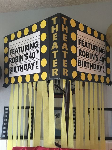 Movie Theater Party Seating, Film Decorations Ideas, Cinema Decoration Ideas, Movie Premiere Birthday Party, Diy Movie Theater Party, Theatre Party Ideas, Decoration Theme Cinema, Theatre Themed Party, Movie Theater Decorations