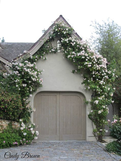 Carmel Cottage Garage English Country Cottages, Desain Lanskap, Design Exterior, Climbing Roses, Garden Cottage, Garage Door, Rock Climbing, Dream Garden, On The Side