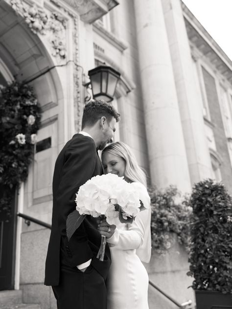 Chelsea Old Town Hall Wedding - slphotoandfilm Two Hearts Together, City Hall Wedding Photos, New York City Hall, Living In The Uk, Courthouse Wedding Photos, Town Hall Wedding, City Wedding Photos, Chelsea Wedding, Wedding City