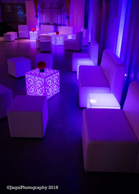 Led vip seats Vip Area Club, Concert Vip Area, Vip Seating Area, Vip Section Ideas, Vip Room Interior, Vip Room Club, Sofa Drawing Room, Chester Sofa, Bar Lounge Design