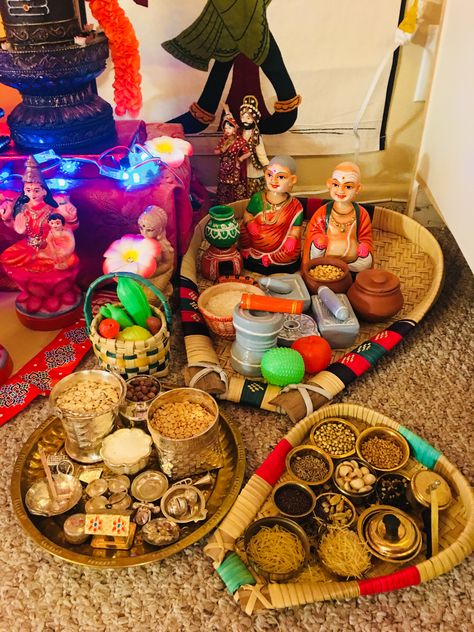 Chettiar kadai for golu 2018 Miniature Golu Ideas, Navaratri Golu Decoration Ideas, Golu Decoration Ideas Diy, Navaratri Golu Themes, Tilwa Decoration Ideas At Home, Navratri Golu Decoration Ideas, Bommala Koluvu Decoration, Tilwa Decoration, Golu Ideas Navaratri