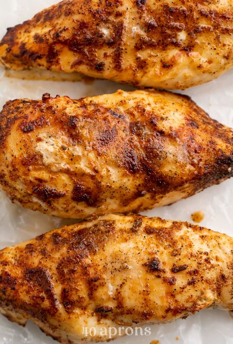 There's simply no better - or easier - way to cook frozen chicken breast than in the air fryer! With this method you'll go straight from frozen to fully cooked chicken breasts, perfectly seasoned (with SO much flavor) and super, super moist. Best of all, they cook up fast with no defrost time, so you'll have a meal on the table before you know it! Air Fryer Frozen Chicken Breast, Cooking Frozen Chicken Breast, 40 Aprons, Bbq Chicken Crockpot, Cooking Frozen Chicken, Marinating Chicken Breast, Delicious Low Carb Recipes, Cooked Chicken, Cook Chicken Breast