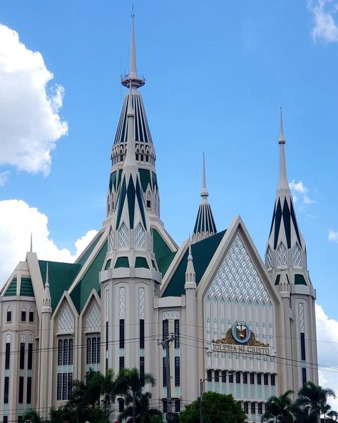 Iglesia Ni Cristo Church Aesthetic, Iglesia Ni Cristo Church Wallpaper, Church Wallpaper, Church Drawing, Church Aesthetic, Cool Forearm Tattoos, Church Pictures, Kindergarten Learning Activities, Churches Of Christ